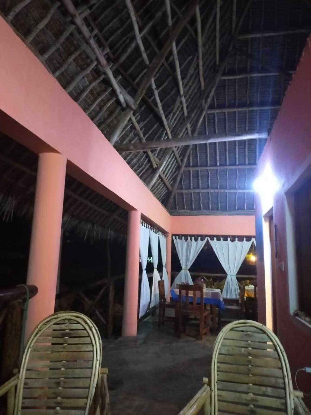 Samaki Villa Watamu Bagian luar foto